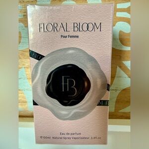 Urban Collection Floral Bloom Eau de Parfum for women.